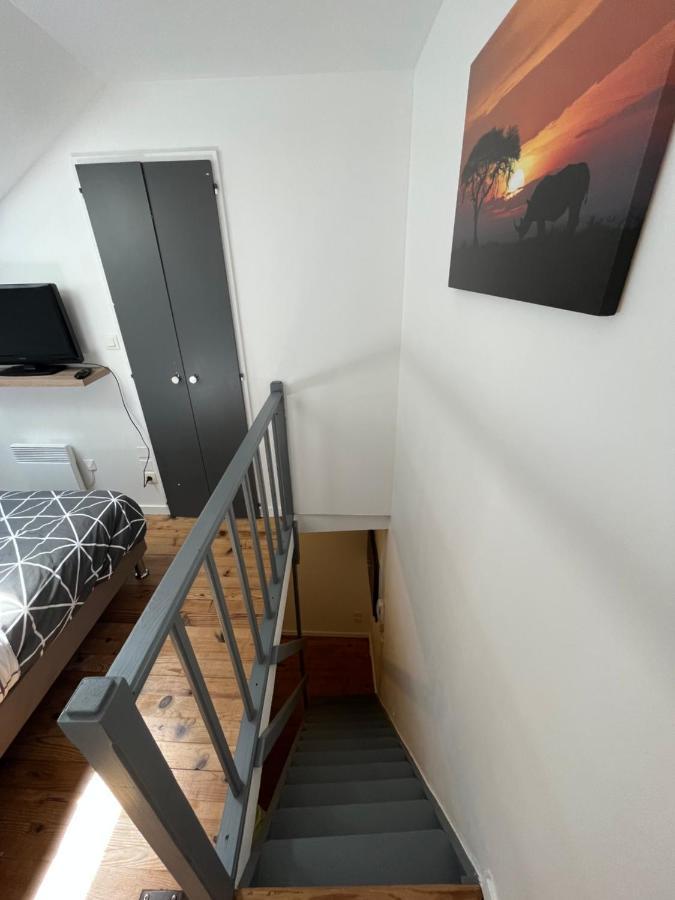 Logement Au Coeur De Дол Екстериор снимка